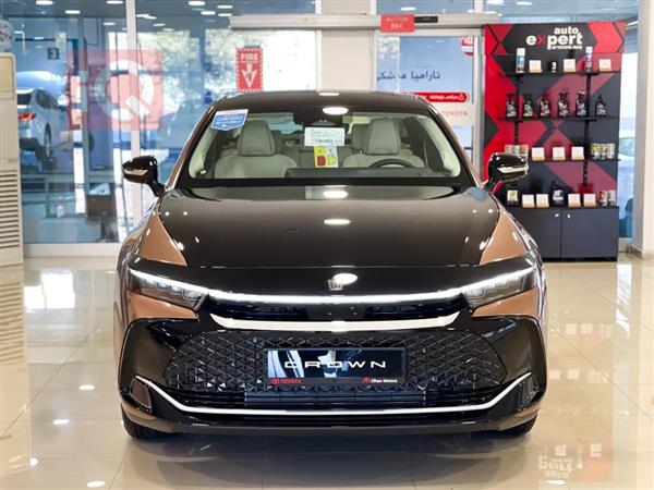 تويوتا كراون 2026 للبيع في العراق - دهوك